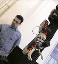 Робот съобщава за инцидент на 112