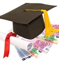 Кой и как финансира училищата в ЕС