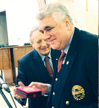 Да погледнеш отвъд днешния ден