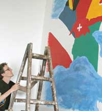 Доброволци от Швейцария изрисуваха училища в Самоков