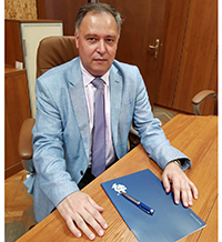 Интернетът в България тръгва от зала 207