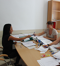 Пълни отличници стават магистри (2)