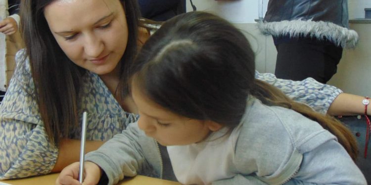 „Еразъм“ стажът влиза в час