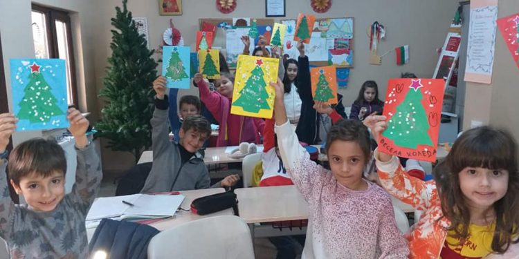 БУ „Кирил и Методий“ – Истанбул