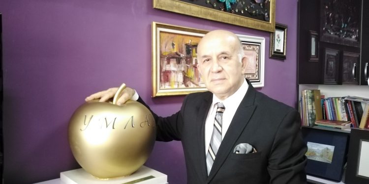 УниБИТ връчва „Ябълка на познанието“