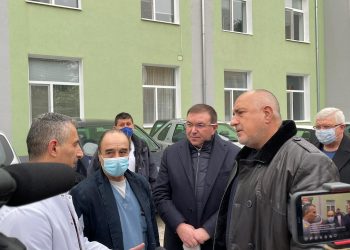 Още деца се върнаха в клас