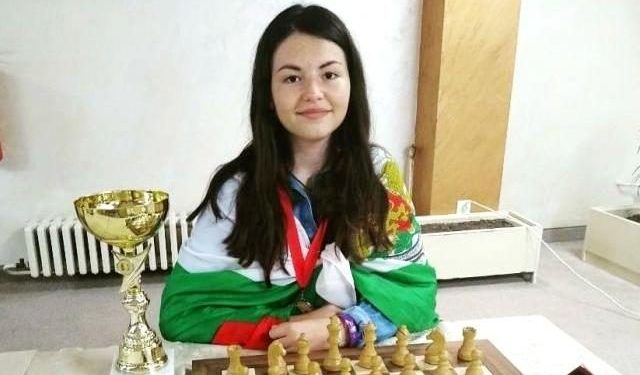 Отложеният юбилей