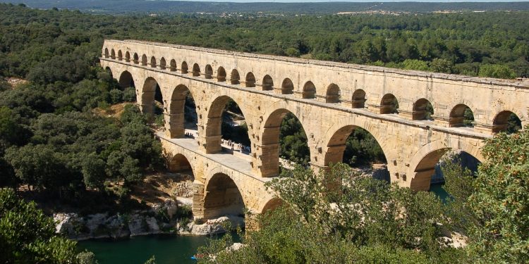 Разгадаха тайната на римския бетон