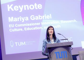 Създават още 16 европейски учителски академии