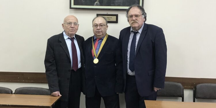 Харковската школа по историческа българистика