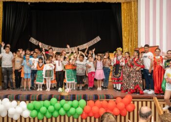 Все по-заЕдно –  все по-добри