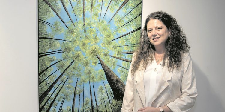 Христина Костова, художничка: Всеки добър учител трябва да бъде и артист по душа