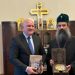 Министър Галин Цоков разговаря с Патриарх Даниил