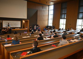 Очаква се ръст на студентите по математика