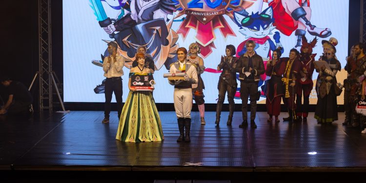 Студентка от НАТФИЗ с престижна награда