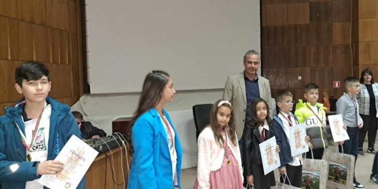 Най-добрите млади математици в Смолян