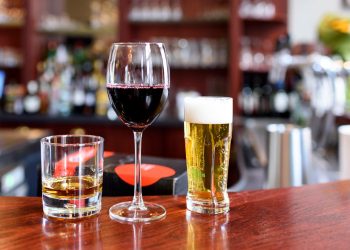 Правила за отстраняване от работа при употреба на алкохол