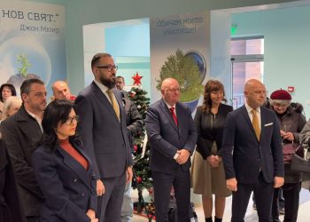 Модернизираното ОУ „Екзарх Антим I“ в Пловдив посрещна своите ученици