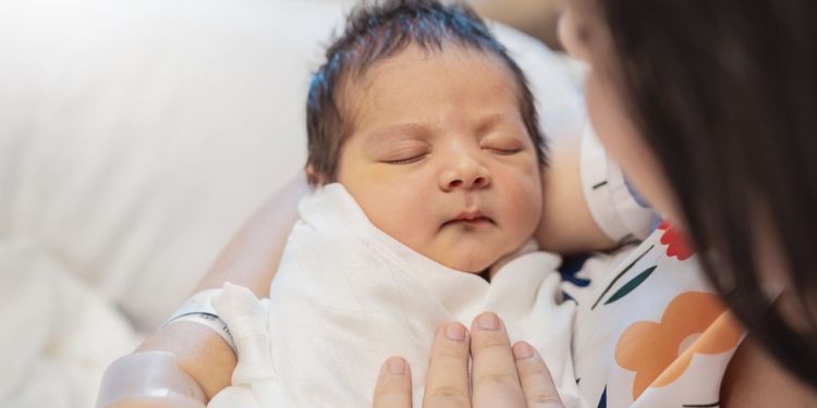 Приложение за уверени майки