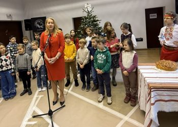 Месец на светлина и общност в БУ „Св. св. Кирил и Методий във Виена