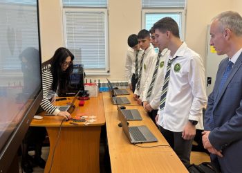 Два нови училищни STEM центъра и обновено студентско общежитие отварят врати във Велико Търново