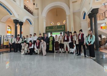 Министърът на образованието и науката проф. Сергей Игнатов бе гост на празнична програма, с която учениците във Видин отбелязаха 150-годишнината на Априлското въстание