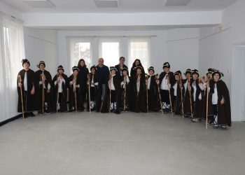 Мисията на един директор в малко училище в село Маринка